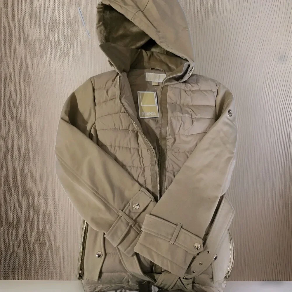 MICHAEL Kors Beige Quilted Hooded Puffer Jacket, Belted  Gold HardwarE NWT XL